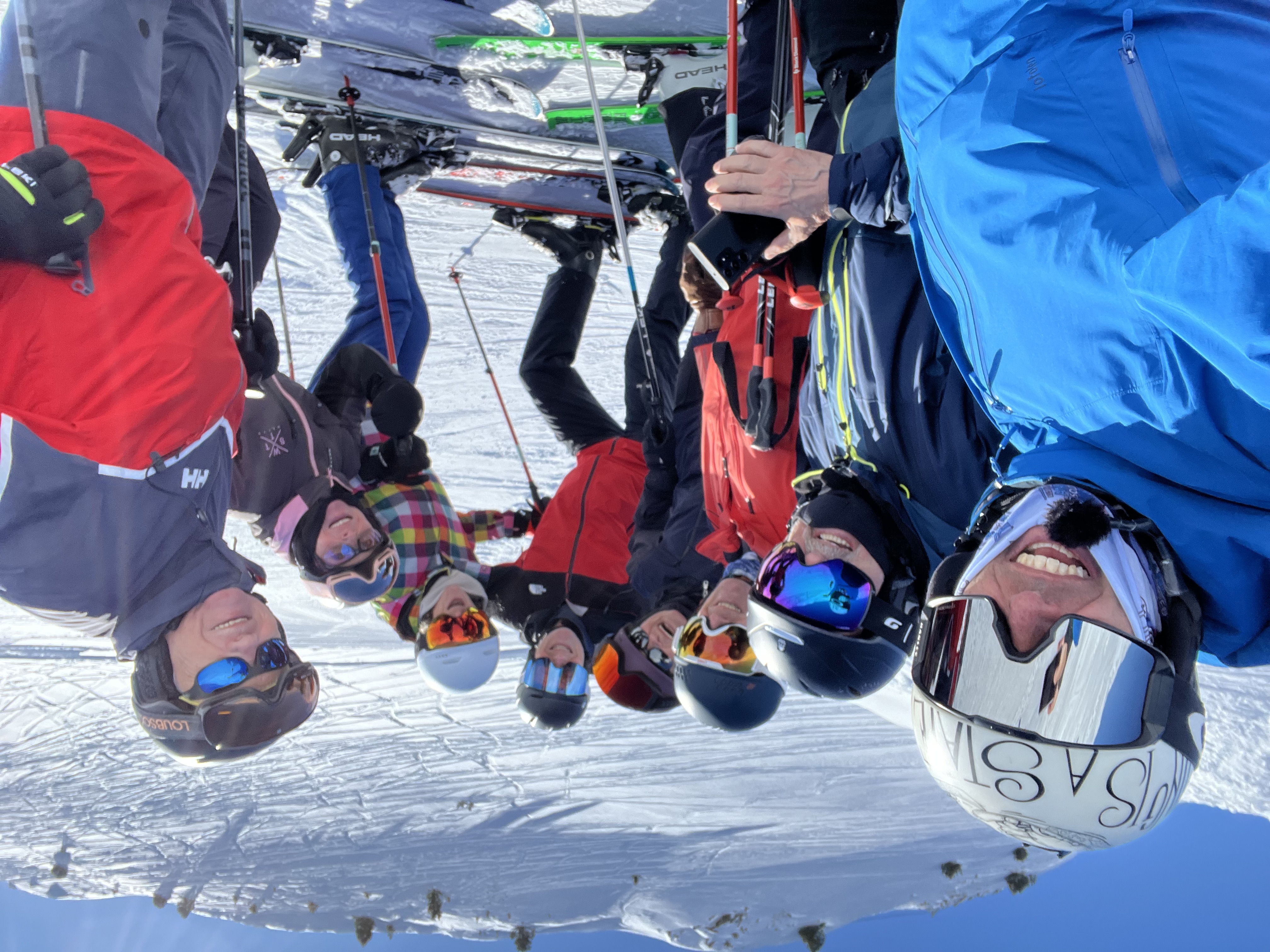 Groupe de skieurs pendant un stage PMTS à Grandvalira.